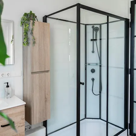 Apartment Xl Newly Built Nature Loft , Fast Wifi Ledeacker