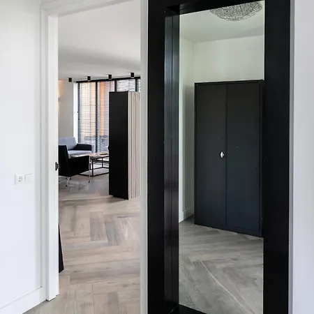Xl Newly Built Nature Loft , Fast Wifi Apartment